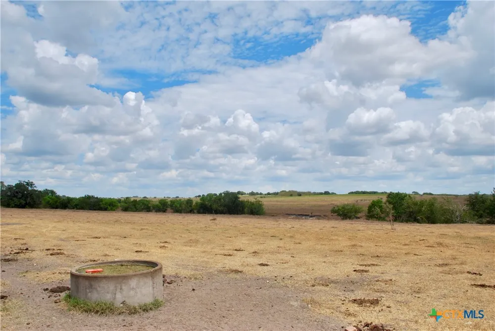3 County Road 366 Shiner, TX 77984