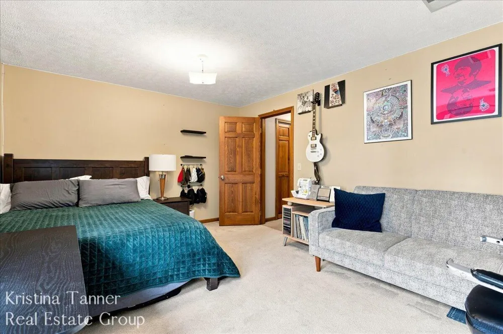 6930 Knapp Street NE Ada, MI 49301