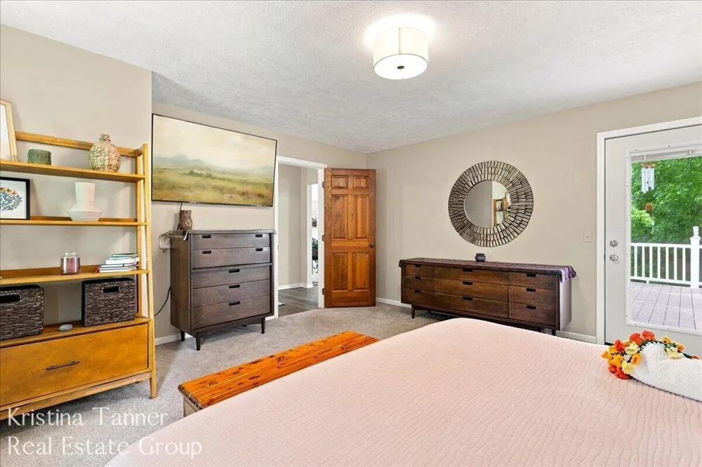 6930 Knapp Street NE Ada, MI 49301
