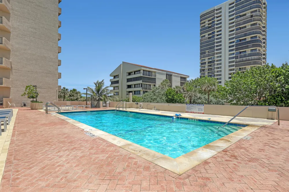 4200 OCEAN DRIVE #2-403 Riviera Beach, FL 33404