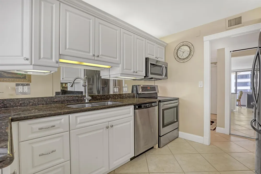 4200 OCEAN DRIVE #2-403 Riviera Beach, FL 33404