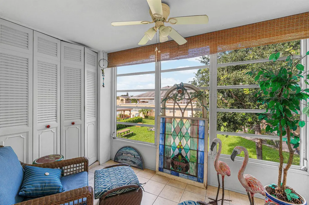 2161 NE 1st Court #205 Boynton Beach, FL 33435