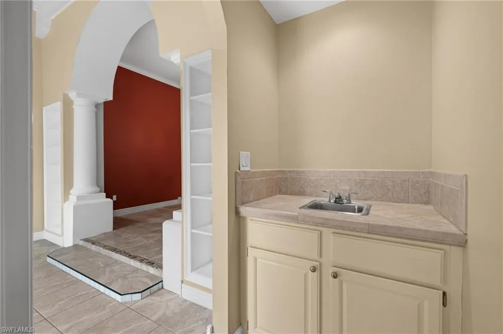 1439 Larkspur Drive Fort Myers, FL 33901