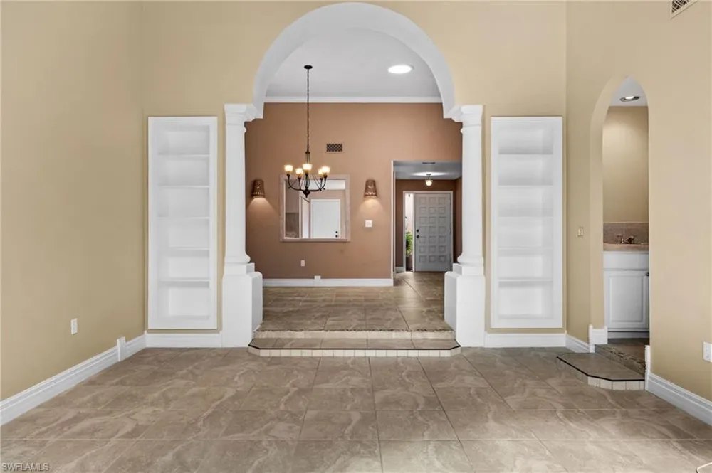1439 Larkspur Drive Fort Myers, FL 33901