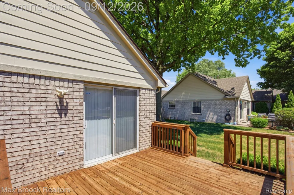 5624 Township Court Sterling Heights City, MI 48310