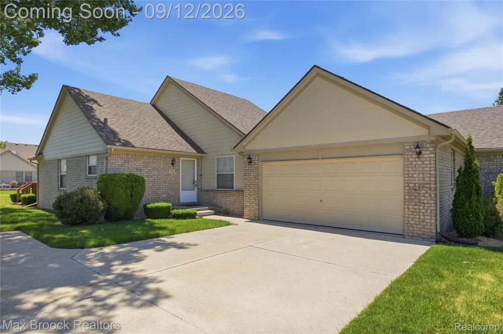 5624 Township Court Sterling Heights City, MI 48310