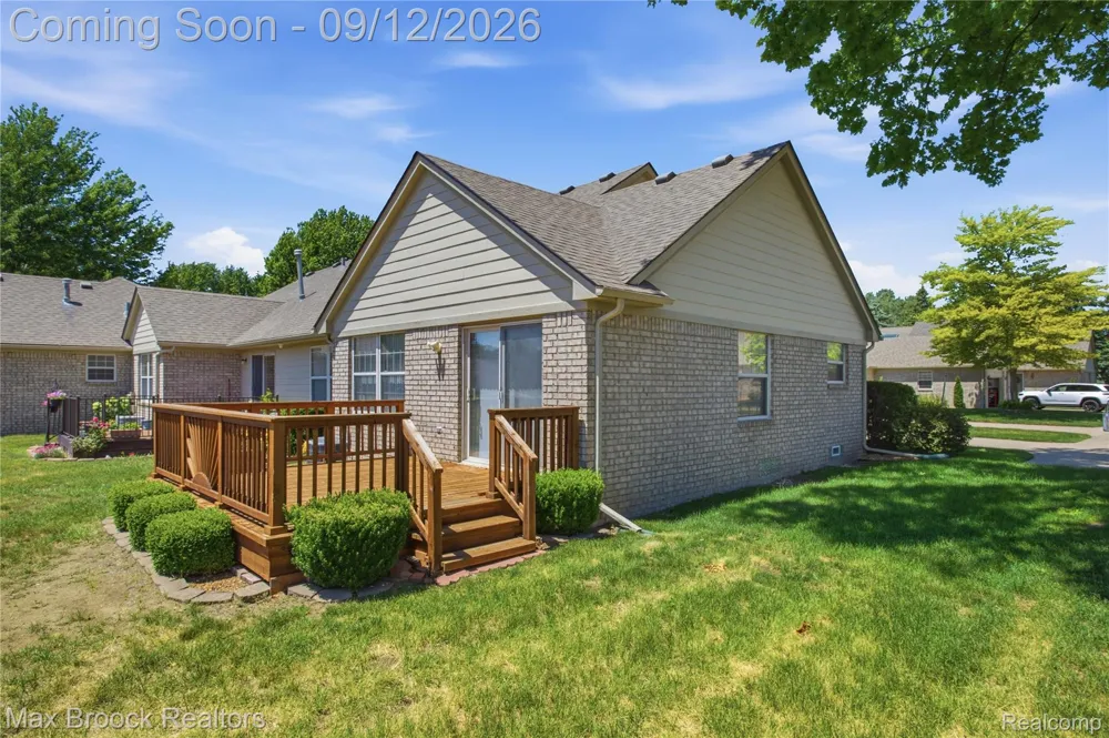 5624 Township Court Sterling Heights City, MI 48310