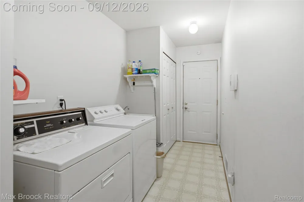 5624 Township Court Sterling Heights City, MI 48310