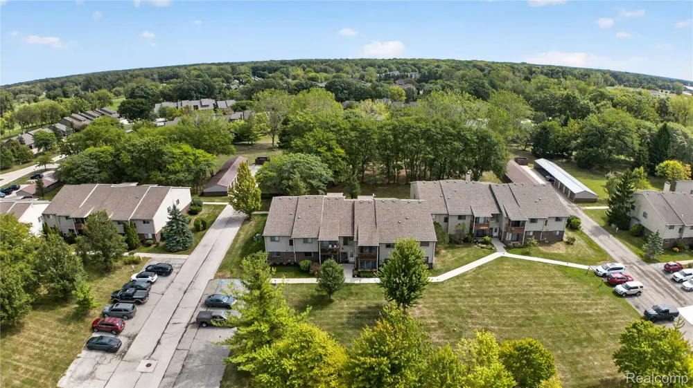 10193 Nancys Boulevard #74 Grosse Ile Township, MI 48138