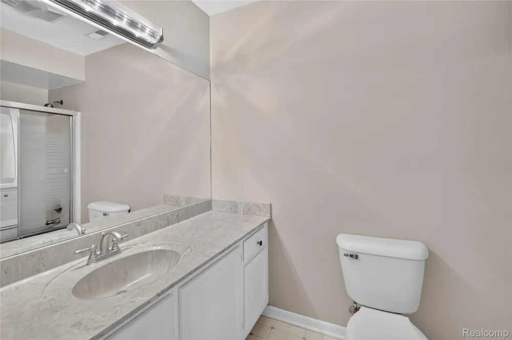 10193 Nancys Boulevard #74 Grosse Ile Township, MI 48138