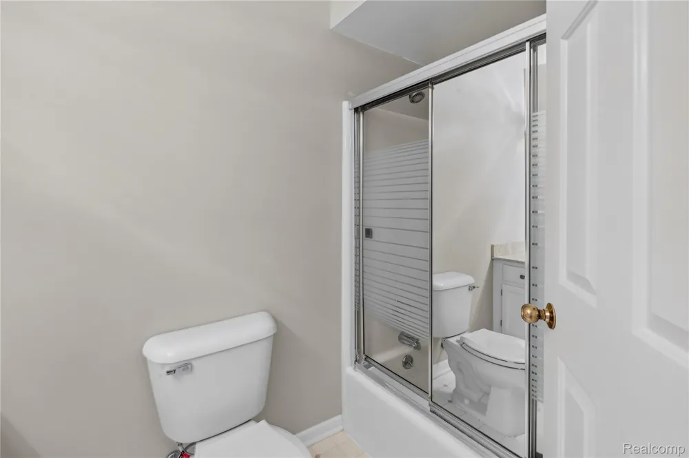 10193 Nancys Boulevard #74 Grosse Ile Township, MI 48138