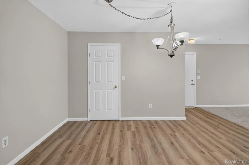 10193 Nancys Boulevard #74 Grosse Ile Township, MI 48138