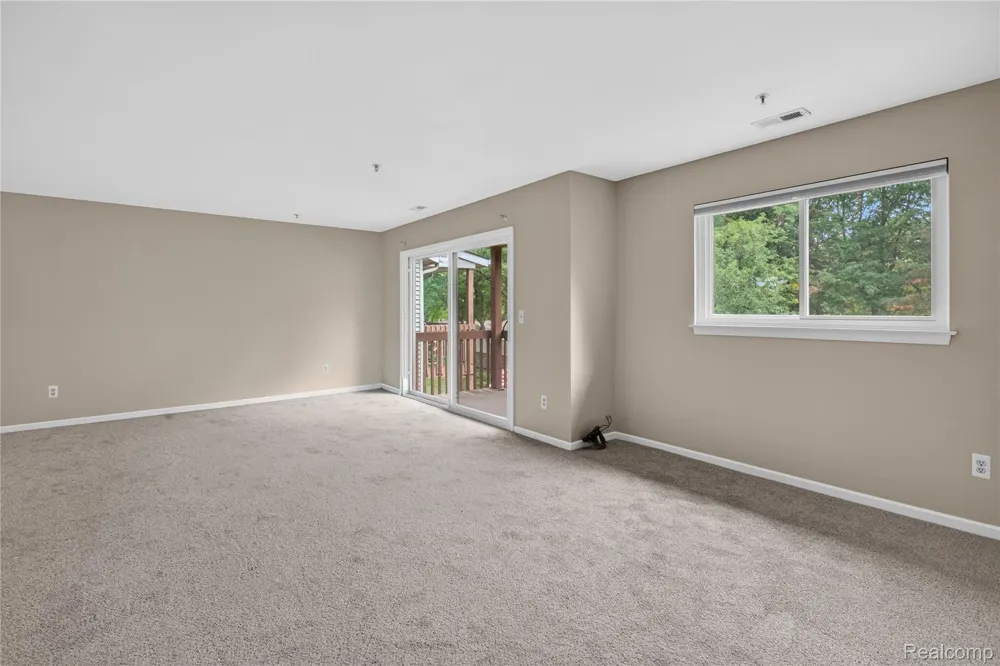 10193 Nancys Boulevard #74 Grosse Ile Township, MI 48138