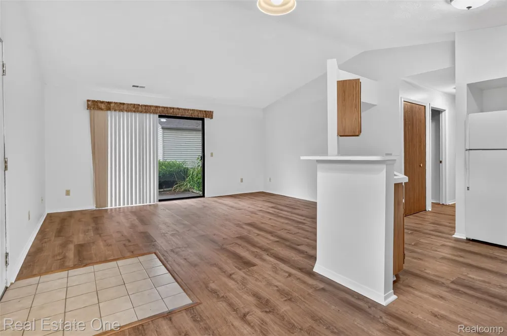 376 Spring Brooke Drive Brighton City, MI 48116