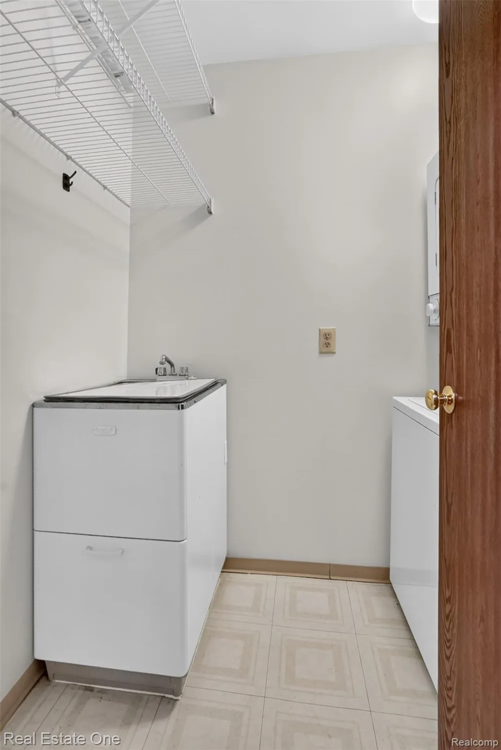 376 Spring Brooke Drive Brighton City, MI 48116