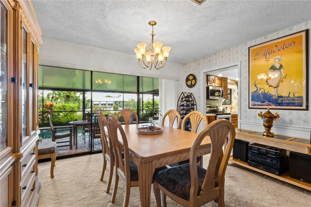 4612 CORAL LAKE DRIVE Bradenton, FL 34210