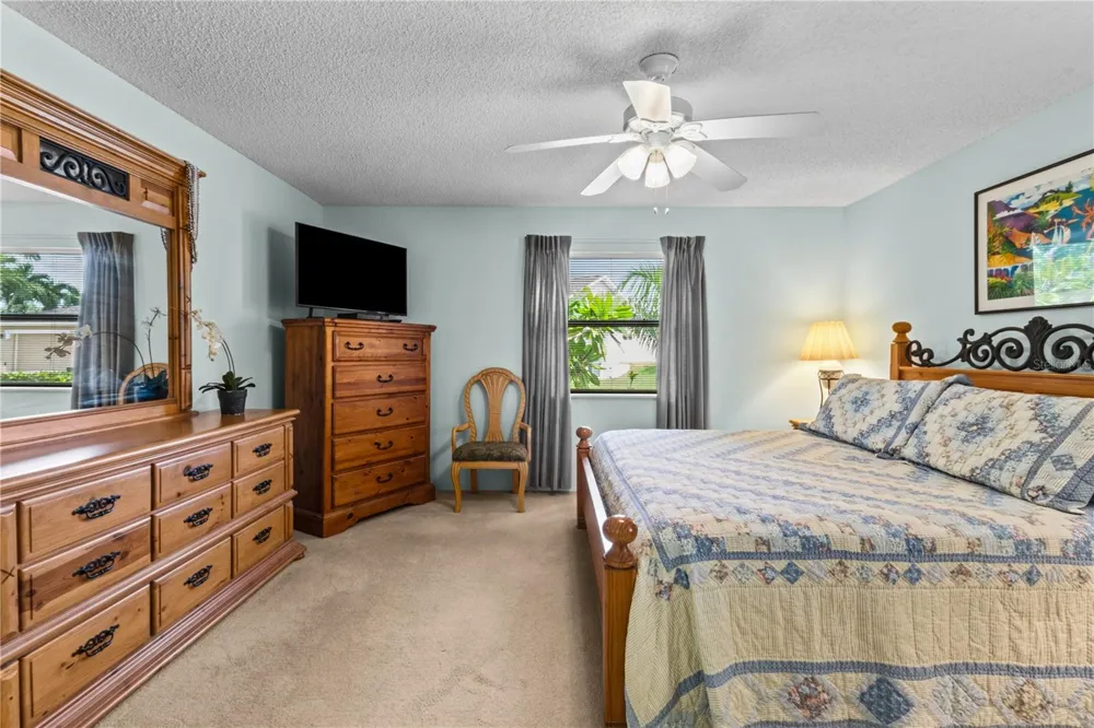4612 CORAL LAKE DRIVE Bradenton, FL 34210