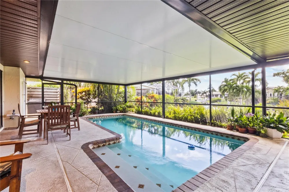 4612 CORAL LAKE DRIVE Bradenton, FL 34210