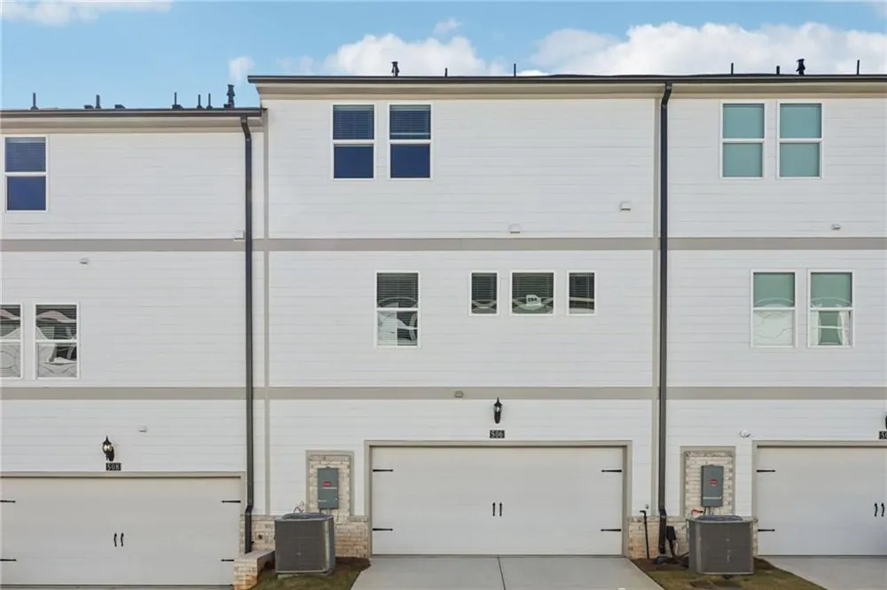427 Elise Way Lawrenceville, GA 30045