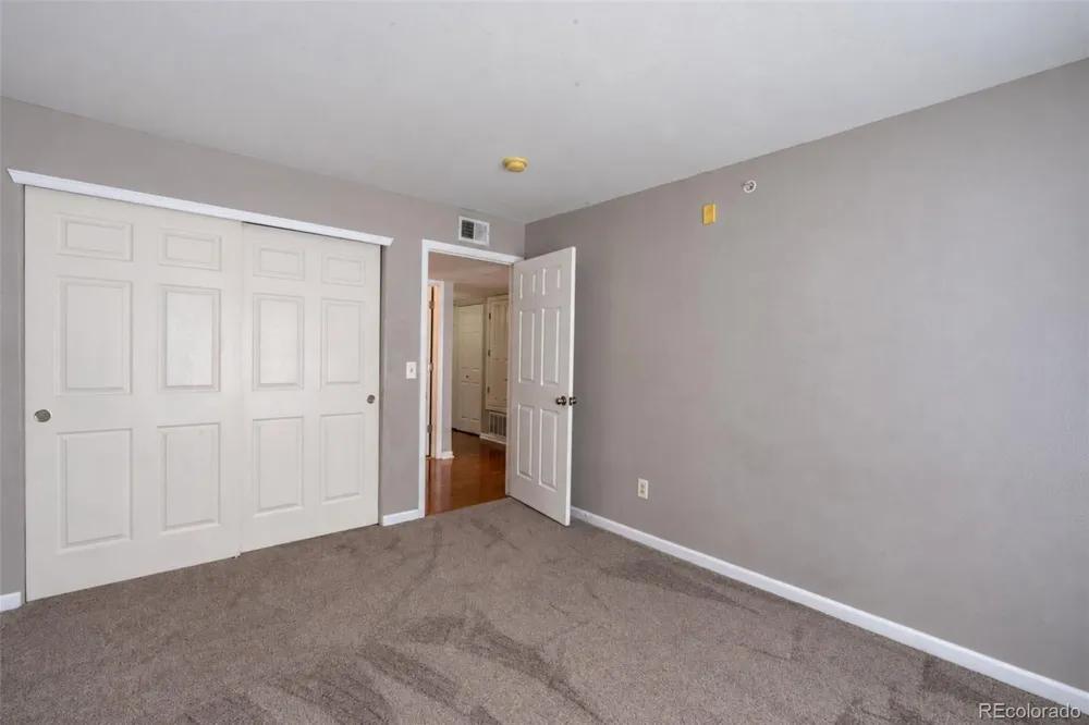 1604 Granby Way #201 Aurora, CO 80011