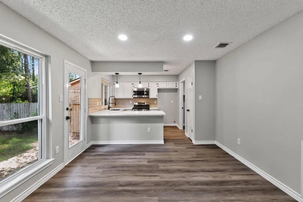 106 Woodstock Circle Drive The Woodlands, TX 77381