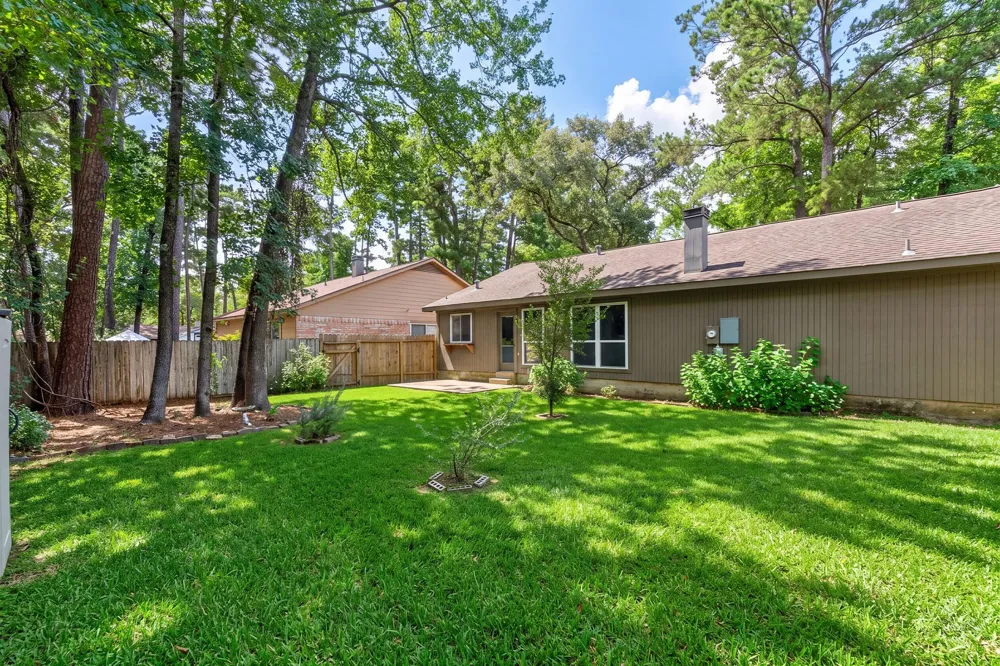 106 Woodstock Circle Drive The Woodlands, TX 77381