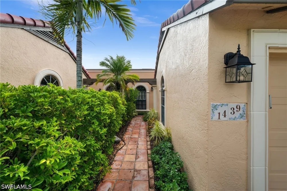 Larkspur Drive Fort Myers, FL 33901