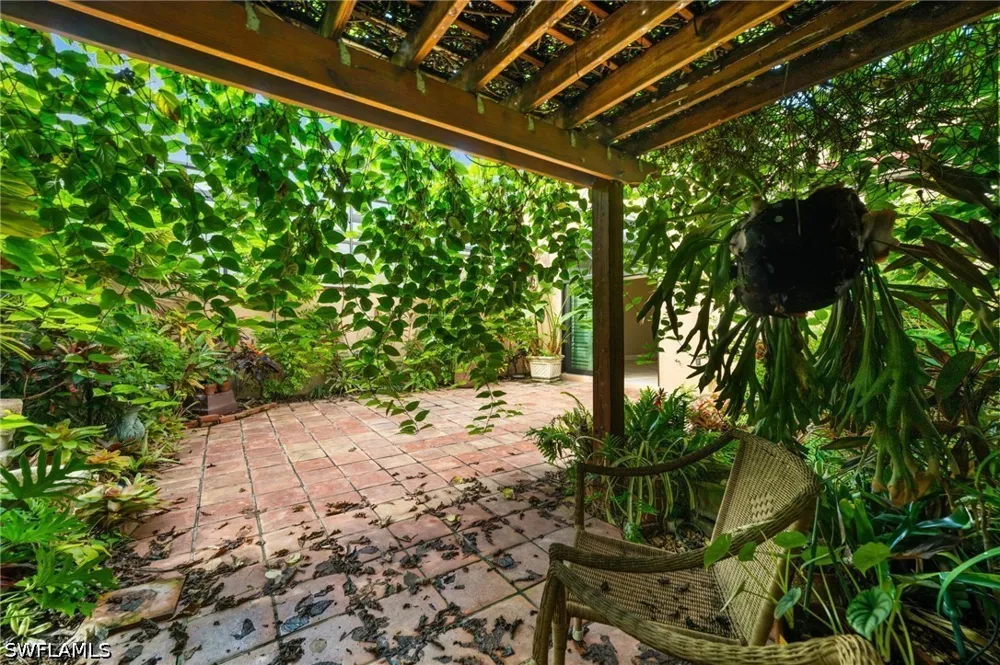 Larkspur Drive Fort Myers, FL 33901