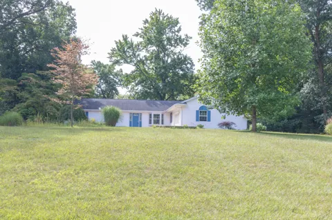 15593 Shady Lane