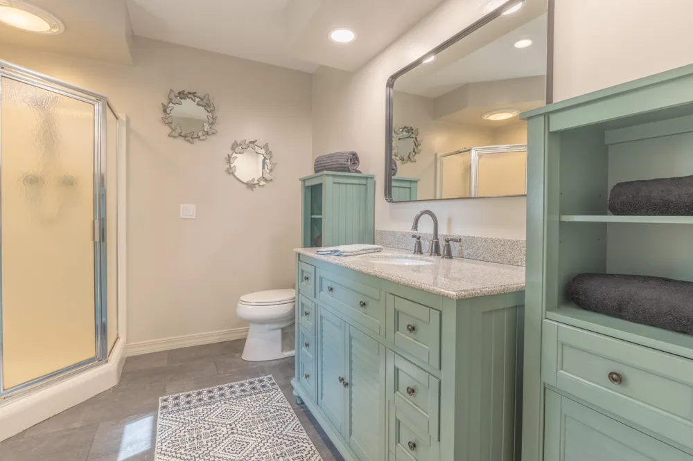 15593 Shady Lane Three Rivers, MI 49093