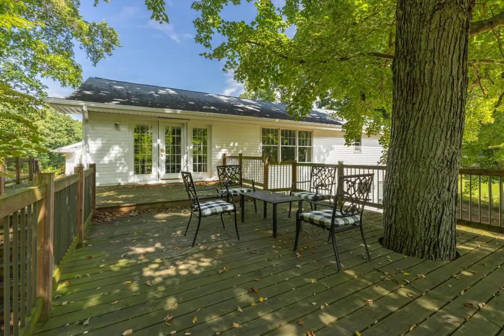 15593 Shady Lane Three Rivers, MI 49093