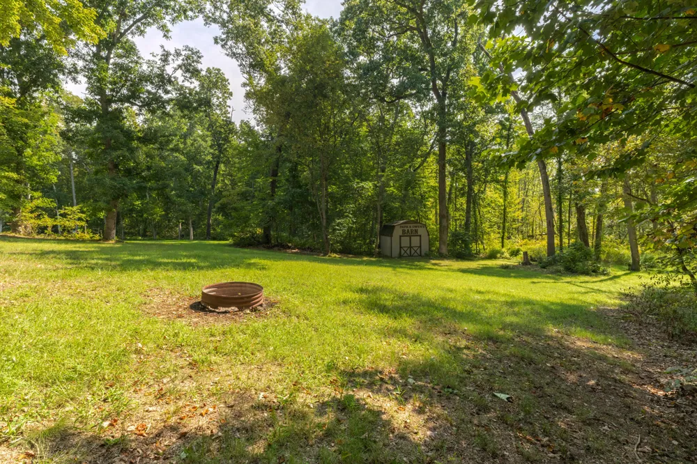 15593 Shady Lane Three Rivers, MI 49093