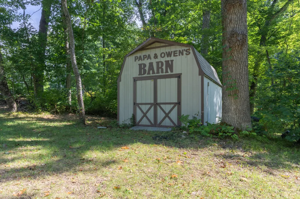 15593 Shady Lane Three Rivers, MI 49093