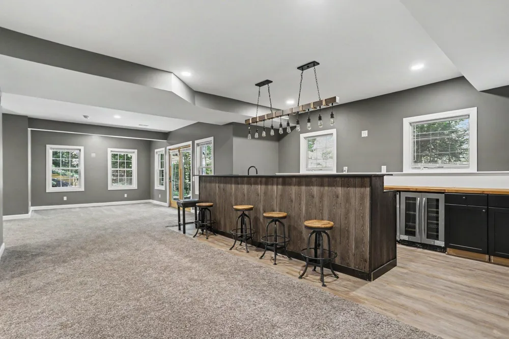 6390 Shugarbush Trail Kalamazoo, MI 49009