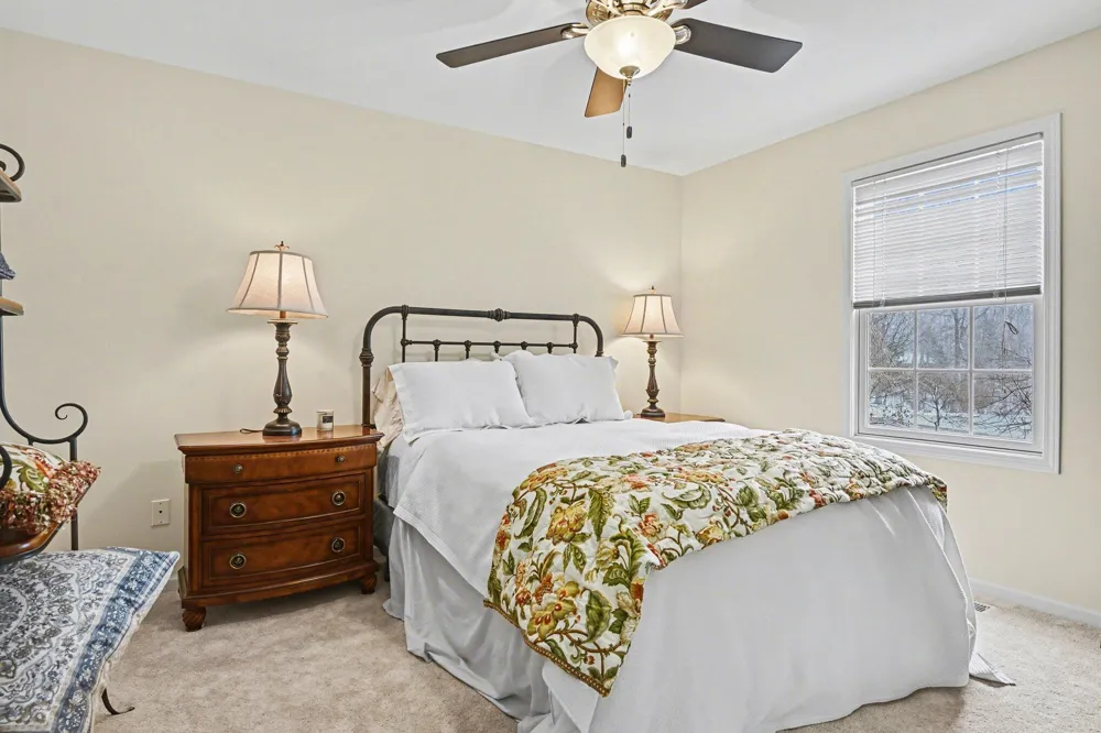 6390 Shugarbush Trail Kalamazoo, MI 49009