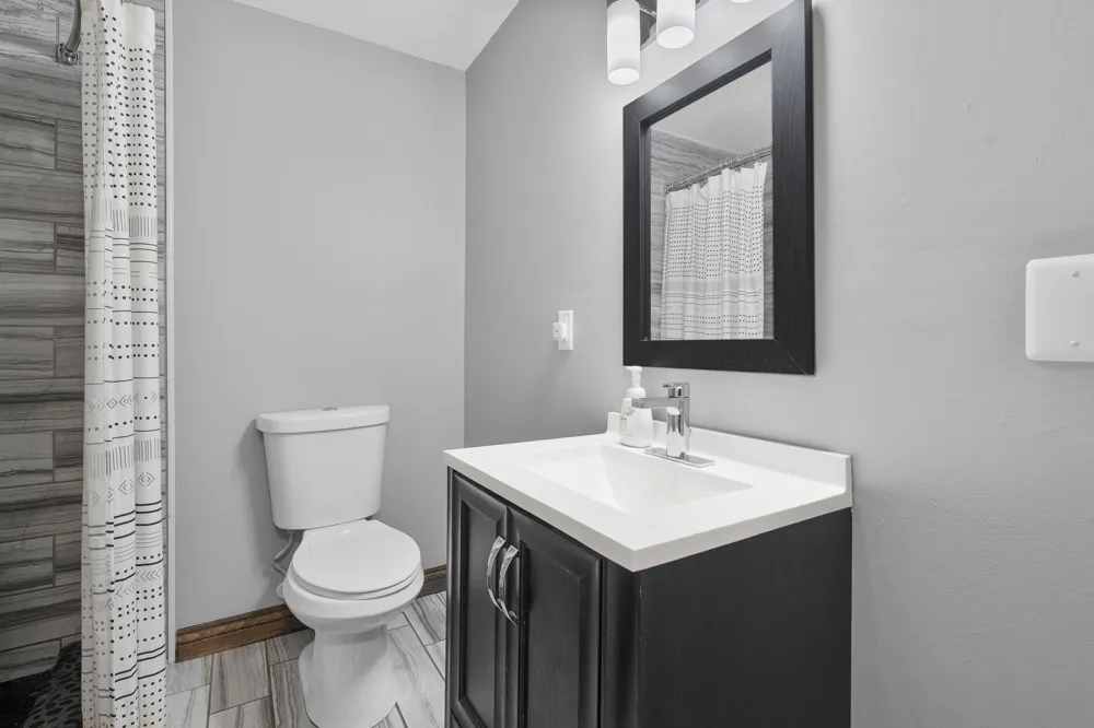 144 Floral Avenue Plainwell, MI 49080