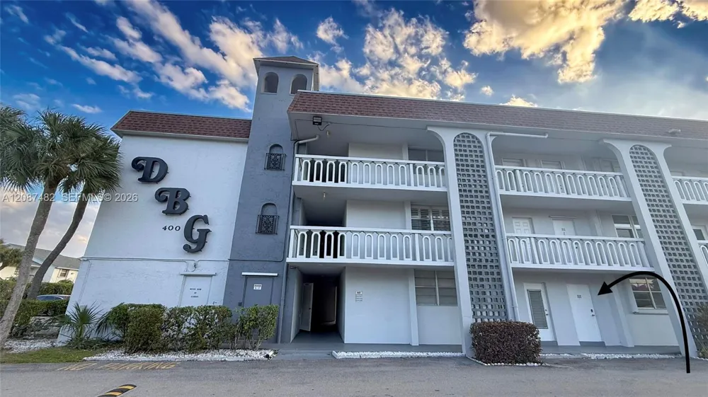 400 SE 10th St #112 Deerfield Beach, FL 33441