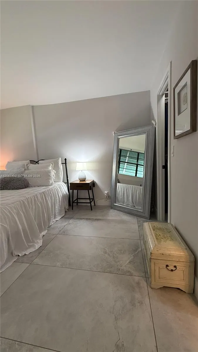 400 SE 10th St #112 Deerfield Beach, FL 33441