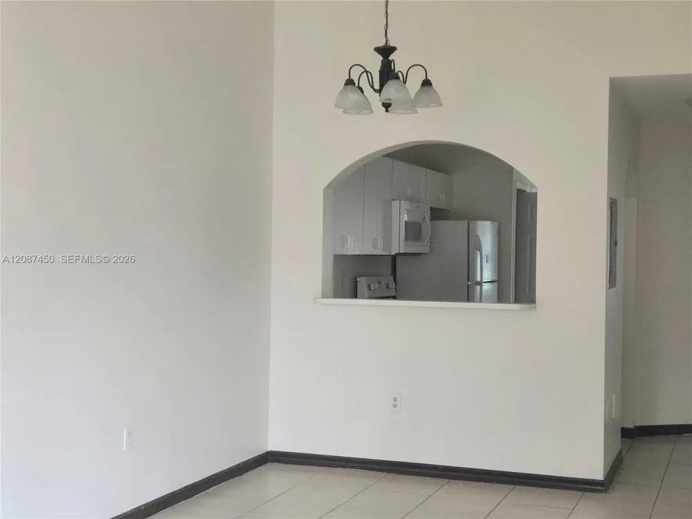 1271 SE 28th Ct #104 Homestead, FL 33035