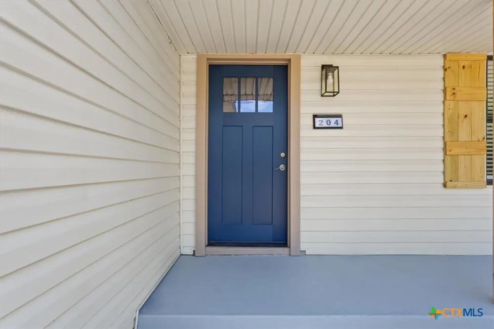 204 E Fowler Avenue Killeen, TX 76541