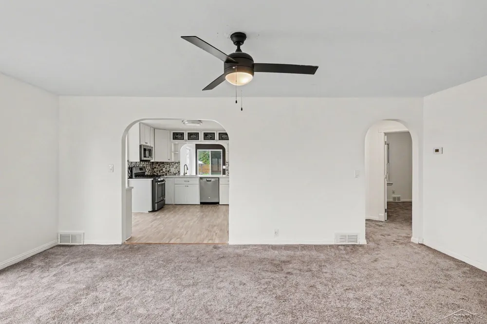 113 Maple Street Auburn City, MI 48611