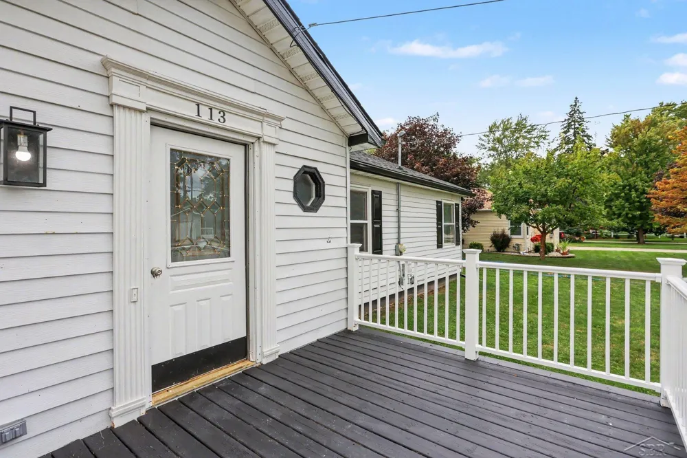 113 Maple Street Auburn City, MI 48611