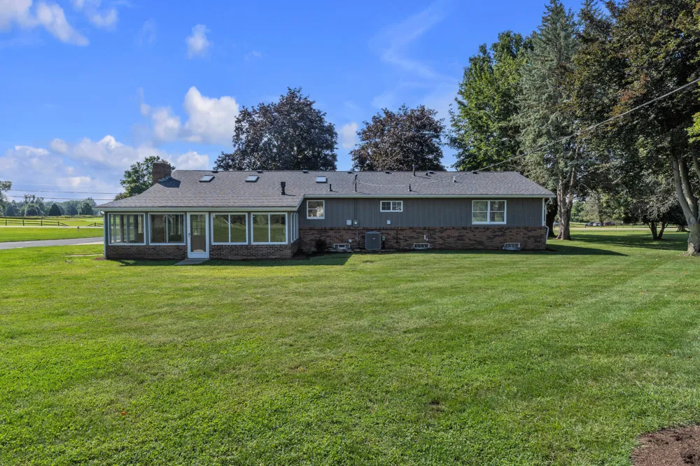 5160 Milwaukee Road Tecumseh Township, MI 49286
