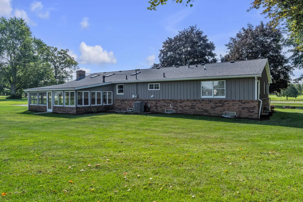 5160 Milwaukee Road Tecumseh Township, MI 49286
