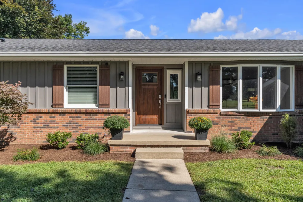 5160 Milwaukee Road Tecumseh Township, MI 49286