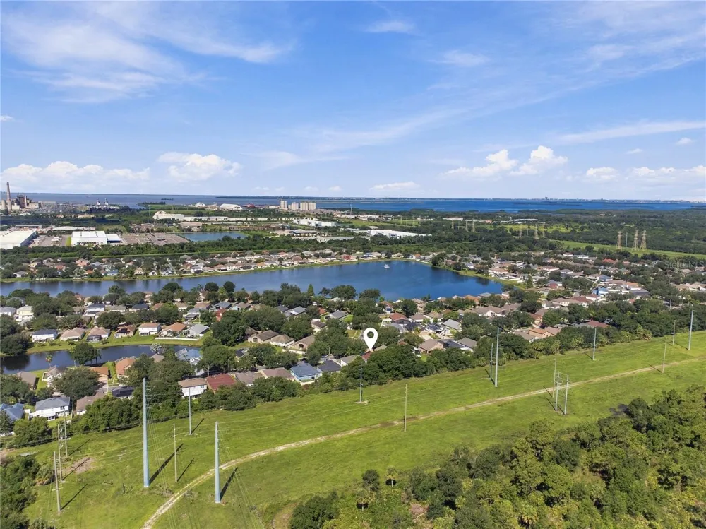 13004 WATERBOURNE DRIVE Gibsonton, FL 33534