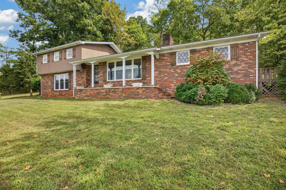 461 Baker Mountain Rd Sparta, TN 38583