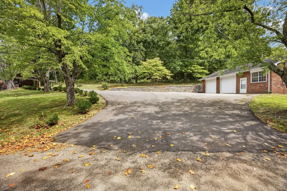 461 Baker Mountain Rd Sparta, TN 38583
