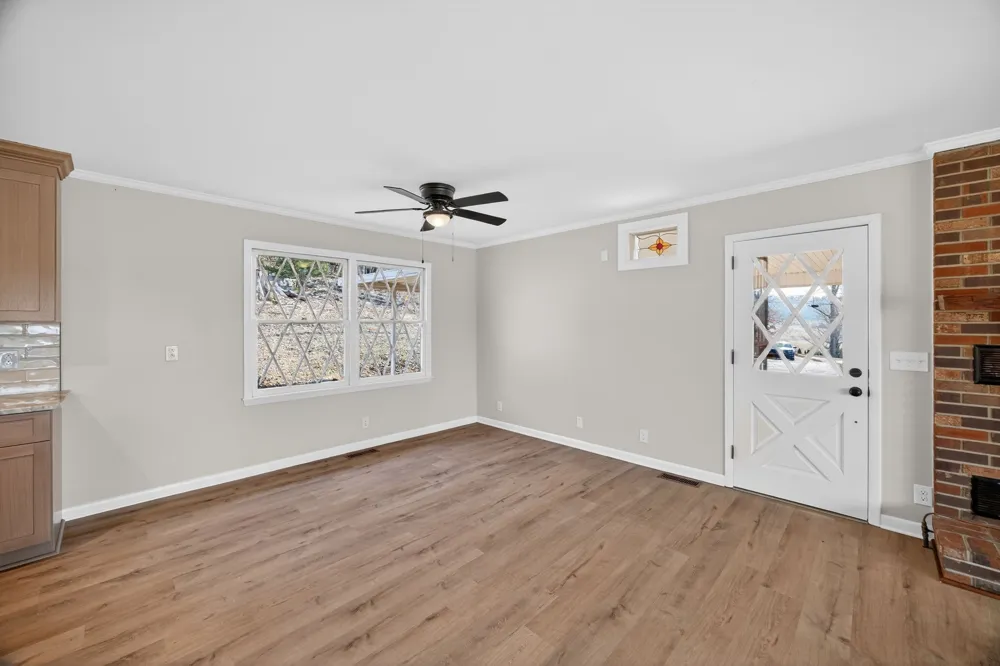 461 Baker Mountain Rd Sparta, TN 38583