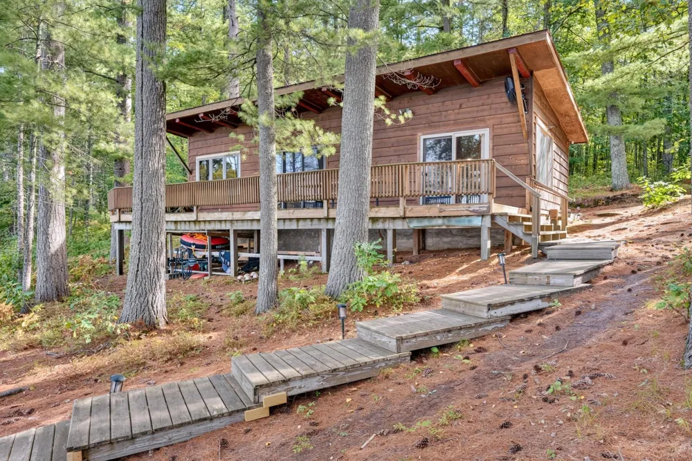 17305 Pioneer Road Cable, WI 54821